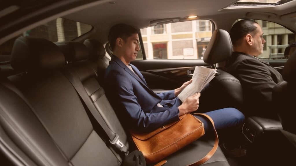 Why-DC-Travelers-Choose-Luxury-Chauffeur-Services-Over-Other-Ride-Services-Premium-DCA-Travelling