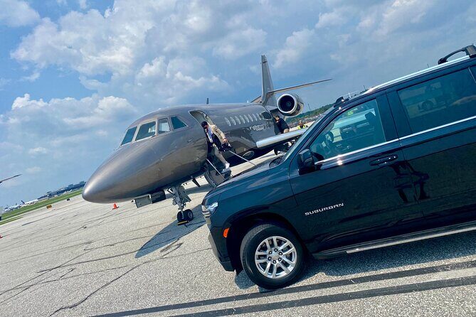 Luxury Car Service DC- Why Professionals Prefer a Premium Chauffeur Service for Corporate Travel- Washington Dulles International Airport (IAD)- airport transfers DMV by karvaan rides